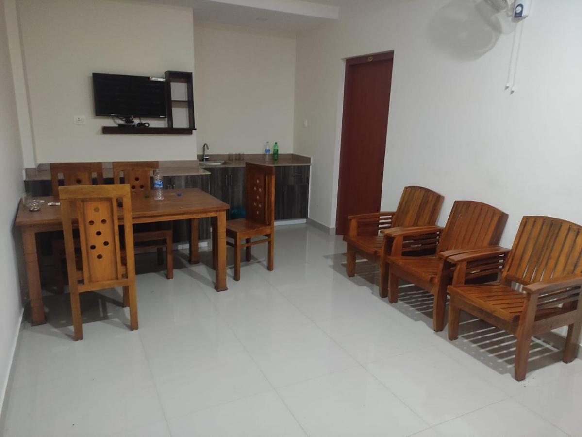 Отель Pms Dhabi Residency Kottakkal Экстерьер фото