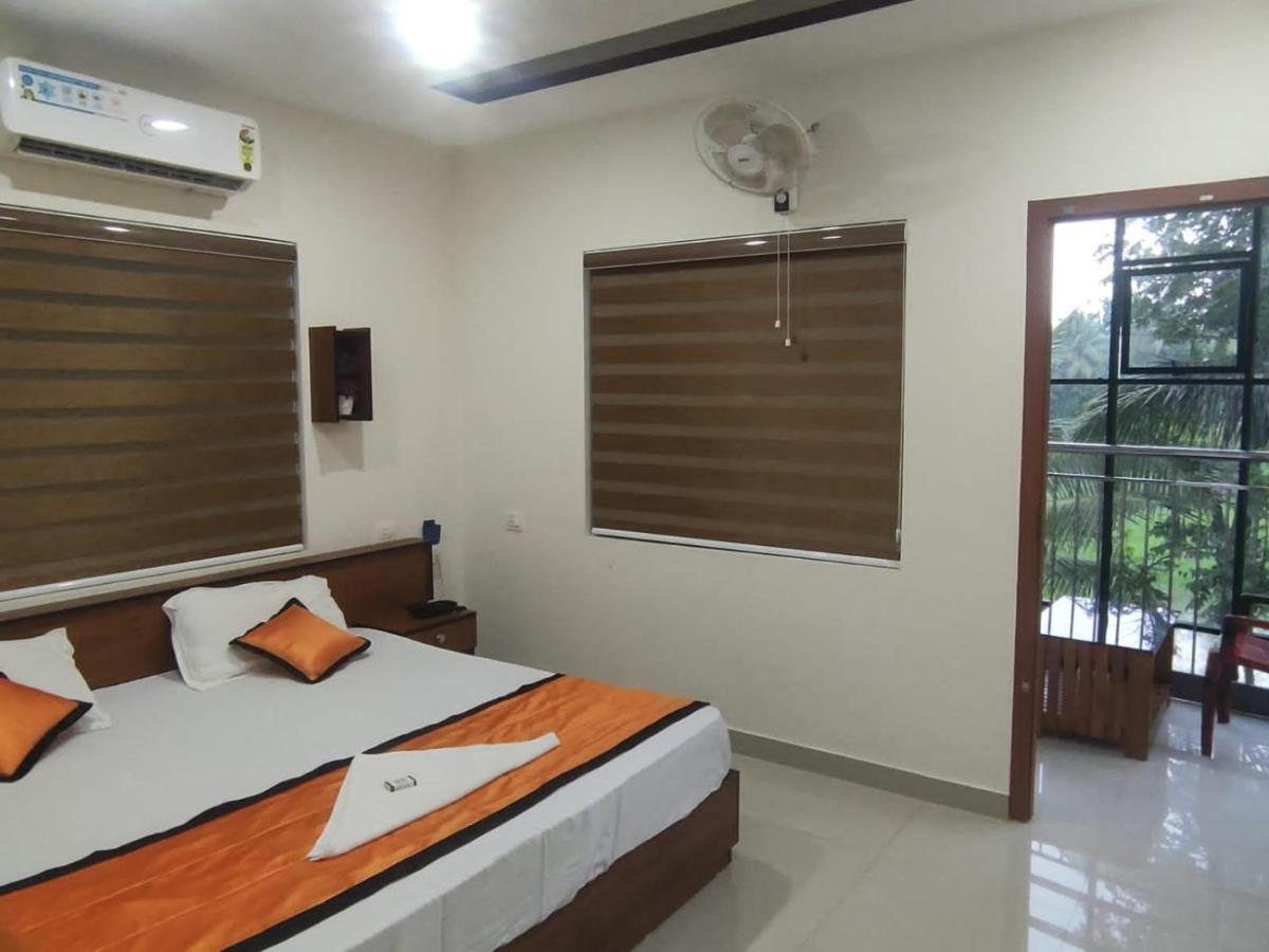 Отель Pms Dhabi Residency Kottakkal Экстерьер фото